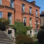 Ariel House Gasthuis
