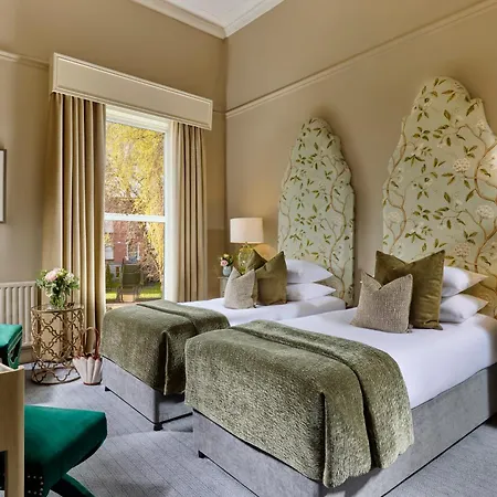 Ariel House بيت ضيافة 4*
