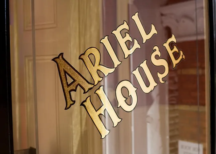 Ariel House Vendégház 4*